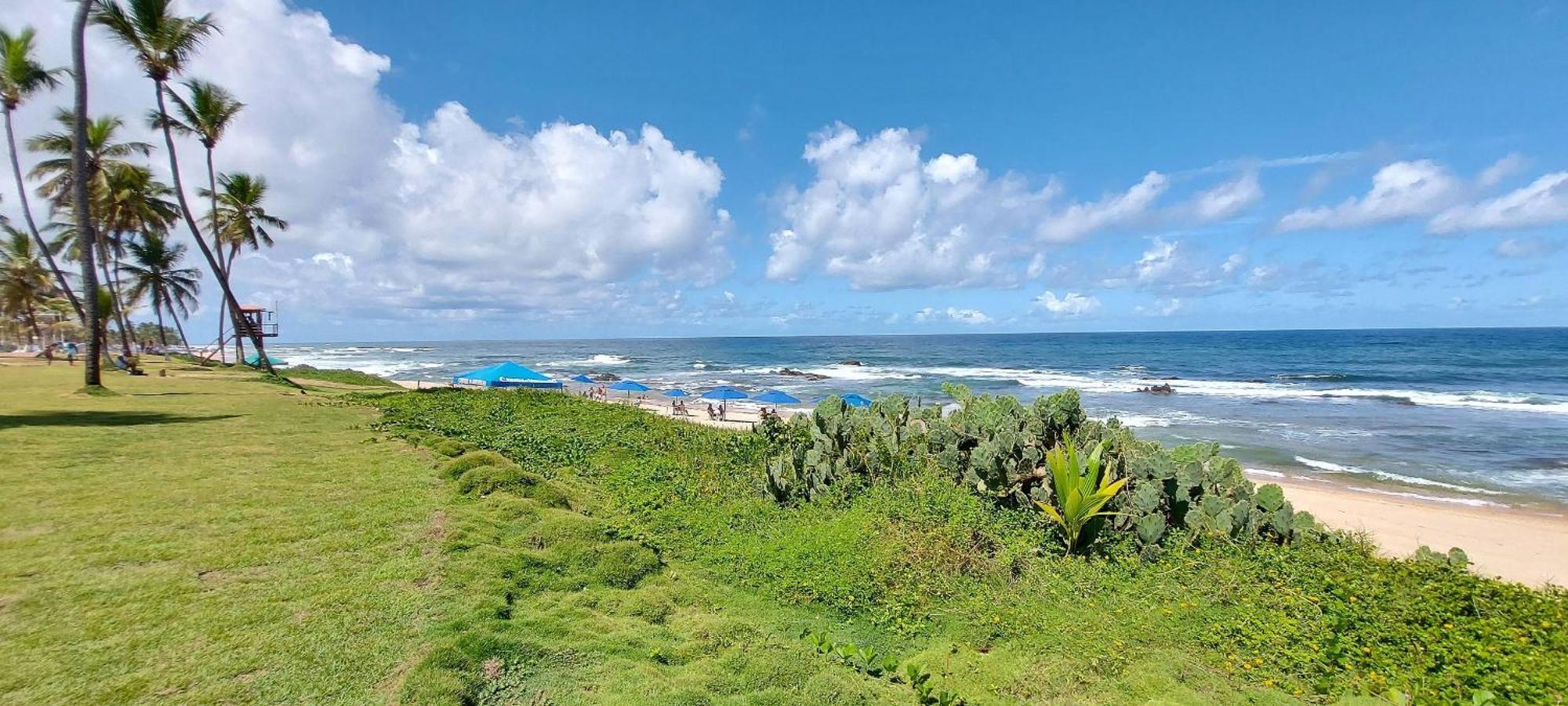 COSTE0100 - Duplex com jacuzzi e vista mar por Beehost Salvador Exterior foto